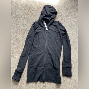 Lululemon Zip Up (size 4; black)